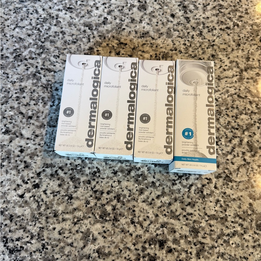Dermalogica Daily Microfoliant.  Price is for 1 only. I have 4 available.